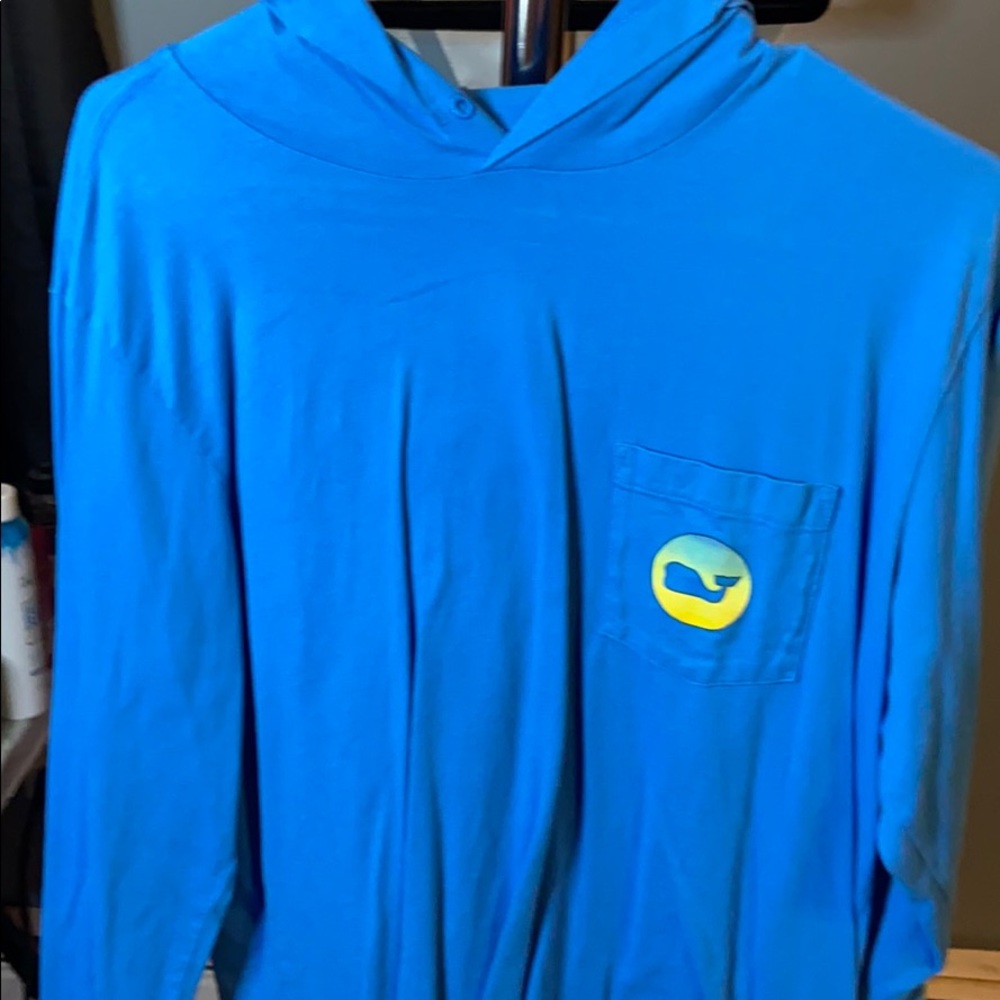 Vineyard Vines Hooded Shirt